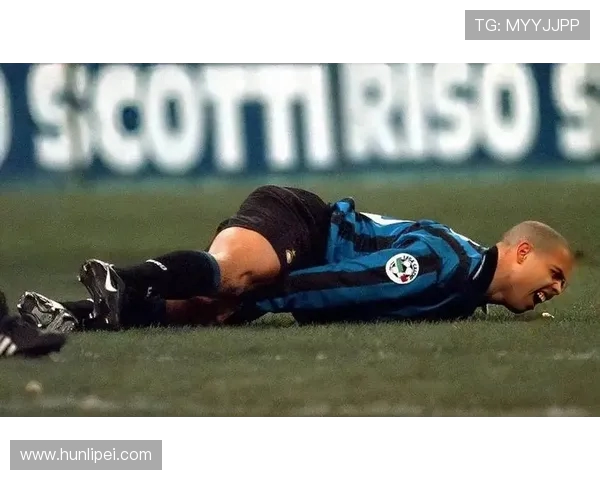 足坛终极传奇：罗纳尔多 —— 无可复制的外星人前锋